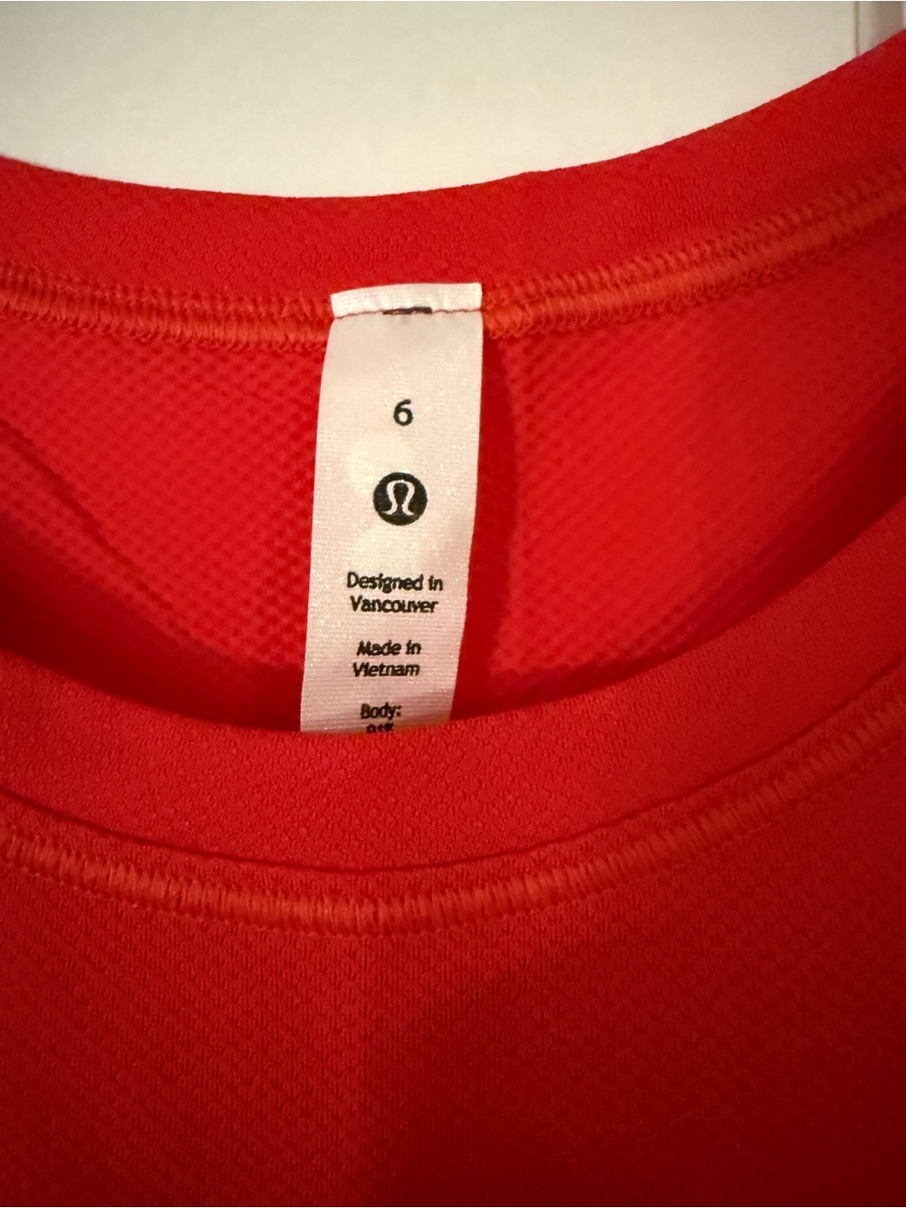 NWT Lululemon High Neck Run and Train Tank Carnation Red - Picture 5 of 6